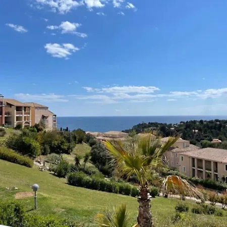 Cap Esterel, T2 Vue 4 Couchages Adapte Pmr Apartment *